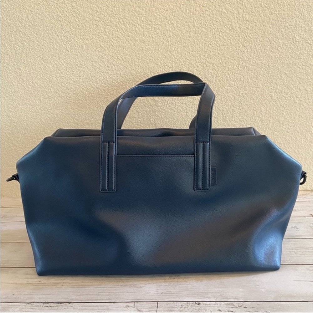 Away The Everywhere Bag Blue Leather